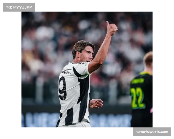 特写:弗拉霍维奇进球后手指太阳穴,庆祝动作灵感来源于对肋部空当的“阅读”